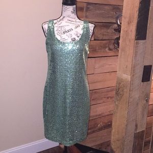 Green sequined dress.  SIZE: L